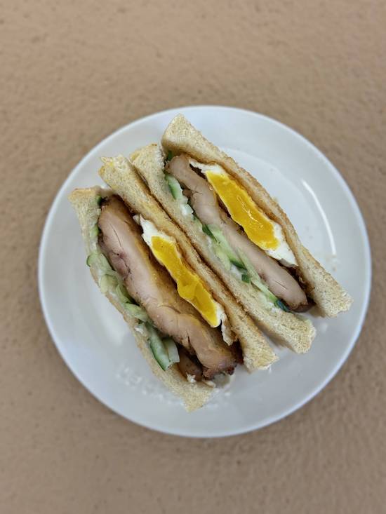 A2. 香煎雞腿排肉蛋吐司 / Grilled Chicken Thigh W/ Egg Toast